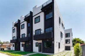 3 Luxury Modern Homes 12 bedrooms & Rooftop Decks